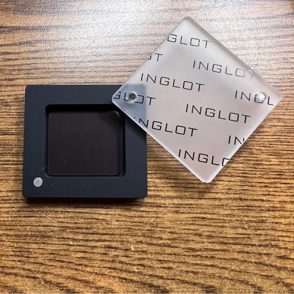Inglot Freedom System Palette (1) Square